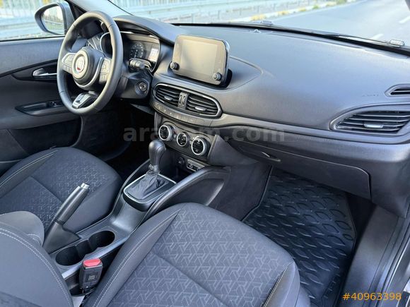 %20KDV 2025 HATASIZ FİAT EGEA CROSS 1.6 MULTİJET URBAN TRCTN+GSR
