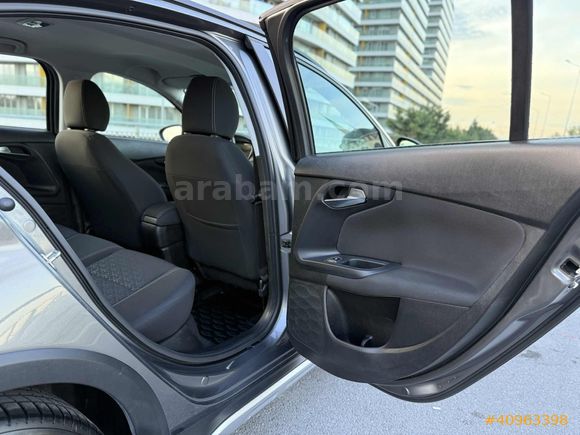 %20KDV 2025 HATASIZ FİAT EGEA CROSS 1.6 MULTİJET URBAN TRCTN+GSR
