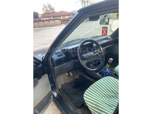 Sahibinden Renault R 9 1.4 Broadway GTE 1993 Model  184.000 km Yeşil