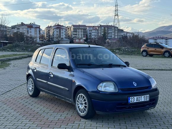 Galeriden Renault Clio 1.4 RTA 2001 Model Bingöl