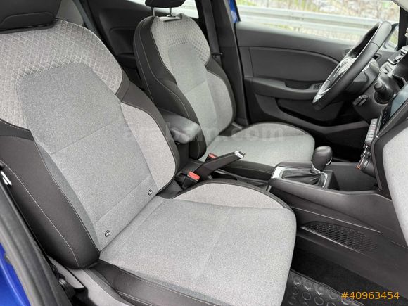 %20 KDV 2024 1.0 TCE RENAULT CLİO EVOLUTION
