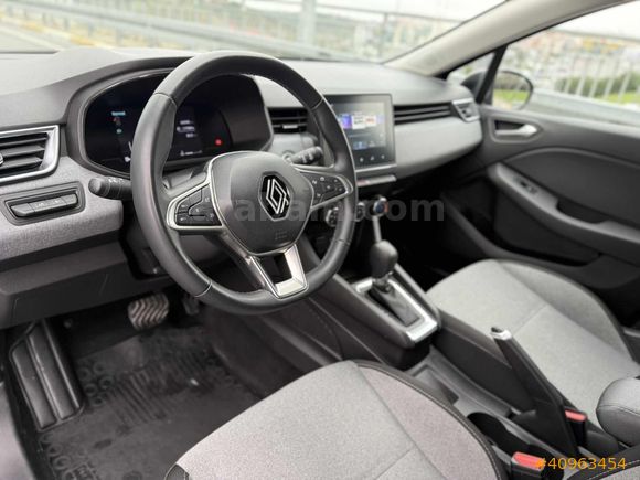%20 KDV 2024 1.0 TCE RENAULT CLİO EVOLUTION