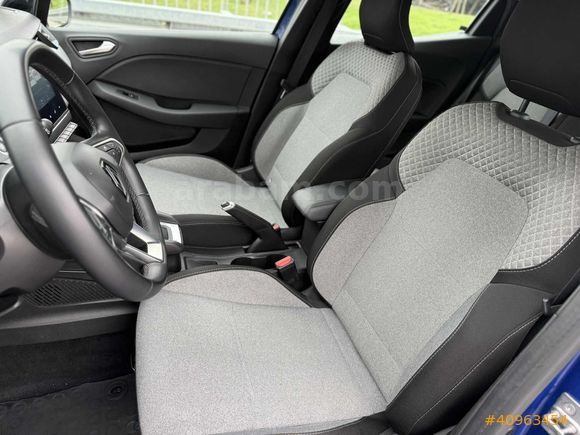 %20 KDV 2024 1.0 TCE RENAULT CLİO EVOLUTION