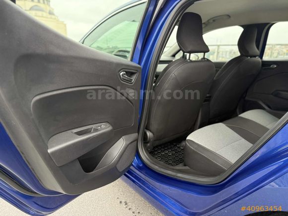 %20 KDV 2024 1.0 TCE RENAULT CLİO EVOLUTION