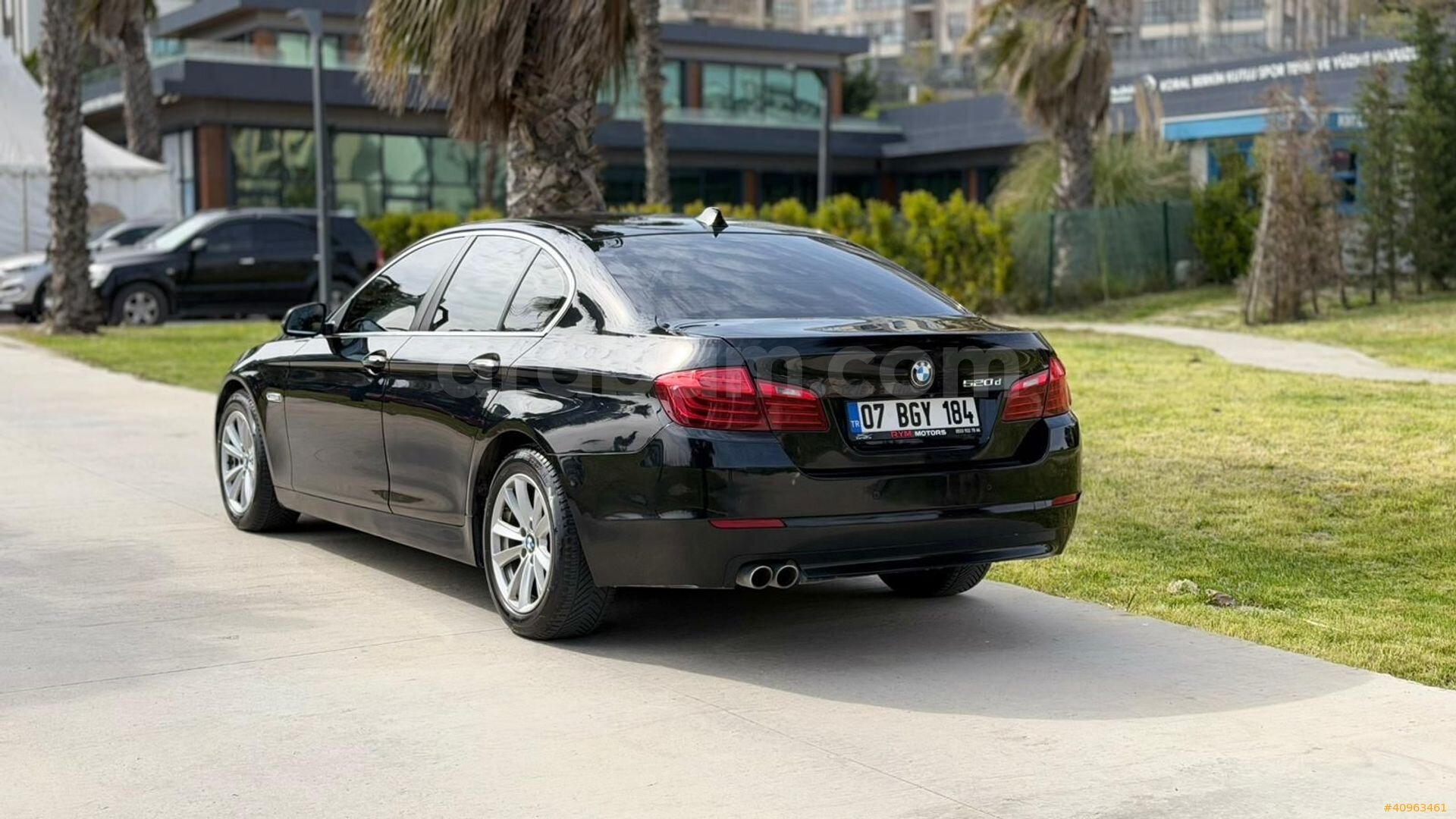Galeriden BMW 5 Serisi 520d Premium 2014 Model İstanbul 249.000 km Siyah 6