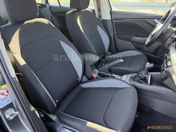 HATASIZ 2025 SKODA KAMİQ 1.0 TSİ ELİTE
