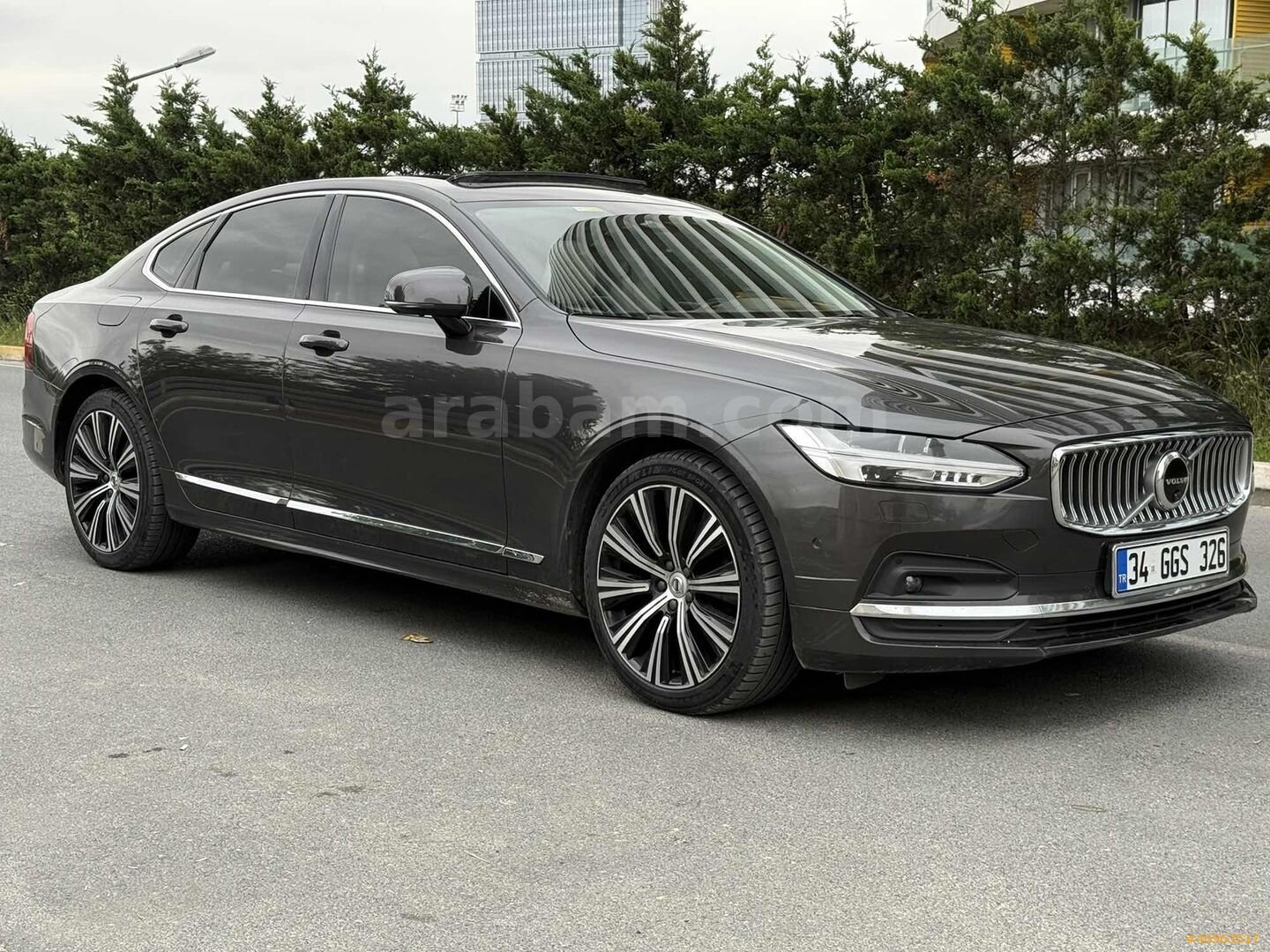 Galeriden Volvo S90 2.0 D B5 Plus Bright 2022 Model İstanbul 108.000 km Kahverengi 2