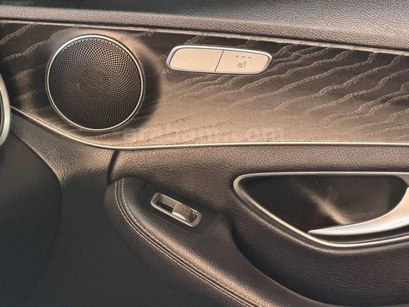 CAM TAVAN MERCEDES C200d AMG