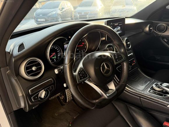 CAM TAVAN MERCEDES C200d AMG