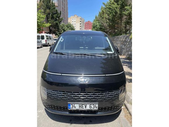 Sahibinden Hyundai Staria 2.2 CRDI Prime 2023 Model  40.000 km Siyah