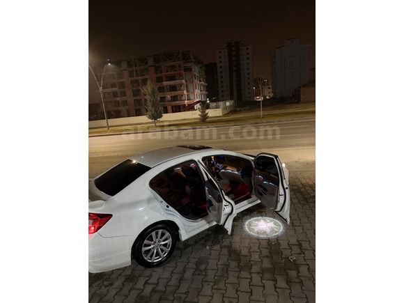 Sahibinden Honda Civic 1.6i VTEC Eco Elegance 2013 Model 