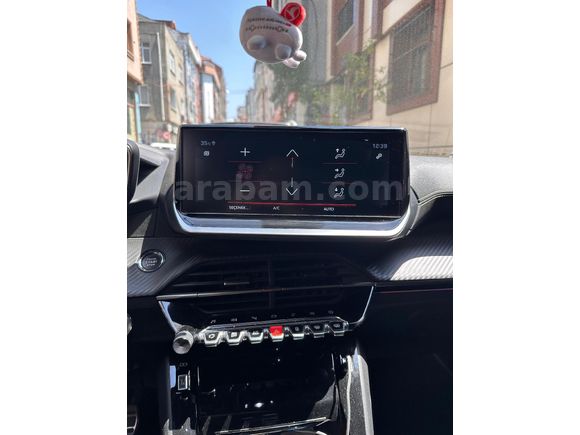 Galeriden Peugeot 2008 1.2 PureTech GT 2023 Model İstanbul