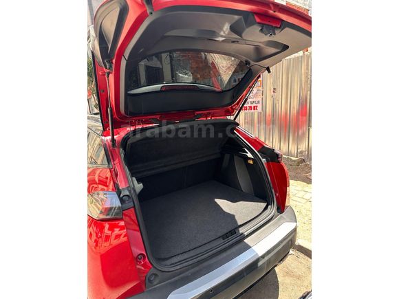 Galeriden Peugeot 2008 1.2 PureTech GT 2023 Model İstanbul