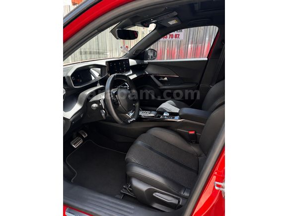 Galeriden Peugeot 2008 1.2 PureTech GT 2023 Model İstanbul