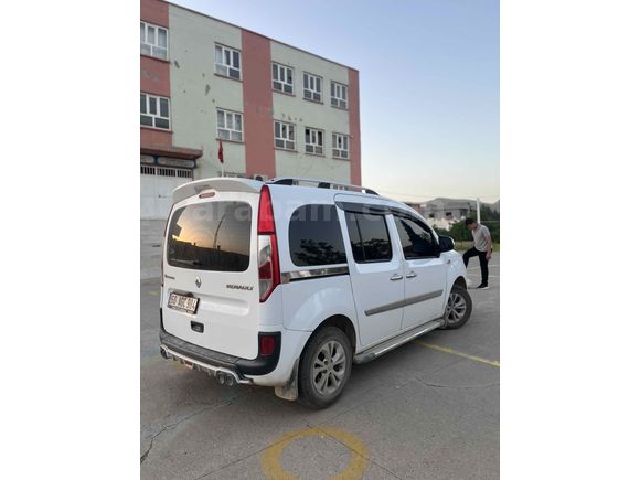 Renault Kangoo 1.5 dCi Touch 2017 Model  260 km Beyaz