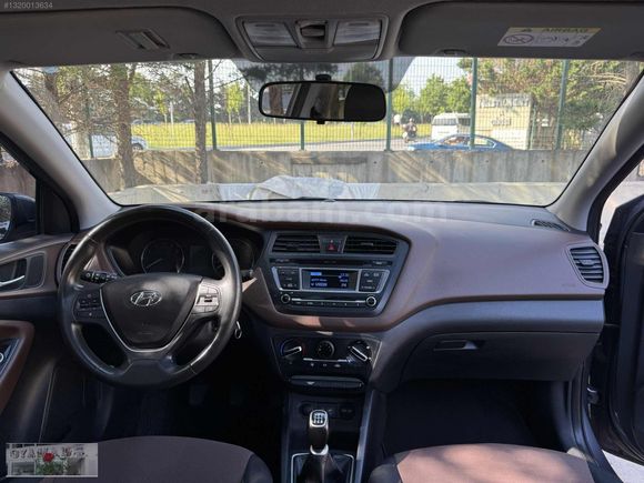 2015 MODEL İ20 STYLE+CAM TAVAN+İÇİ TABA+LED+XENON+146.000KM