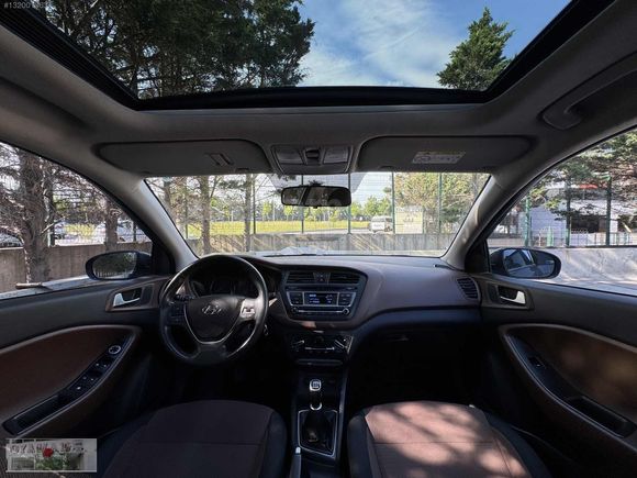 2015 MODEL İ20 STYLE+CAM TAVAN+İÇİ TABA+LED+XENON+146.000KM