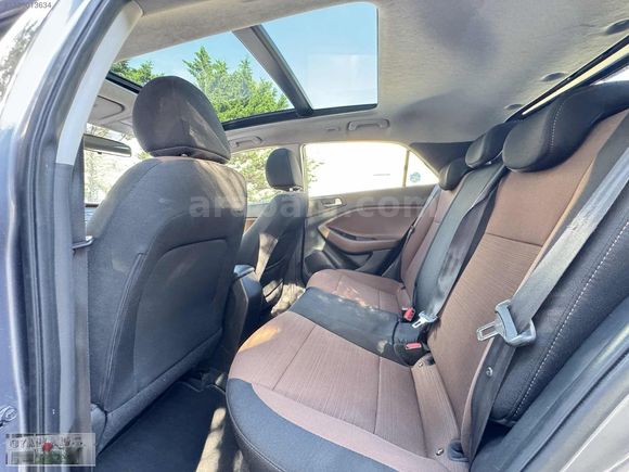 2015 MODEL İ20 STYLE+CAM TAVAN+İÇİ TABA+LED+XENON+146.000KM