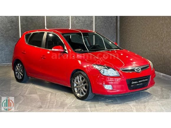 ÖNAL MOTORS'DAN 2011 i30 1.6 CRDi MODE 6 İLERİ 115 BEYGİR