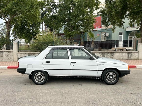 Galeriden Renault R 9 1.4 Broadway GTE 1992 Model Antalya