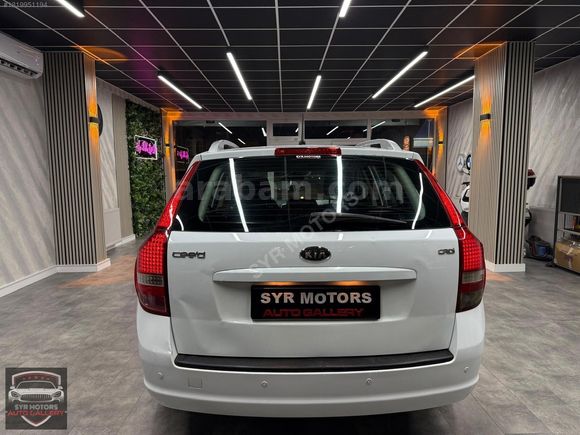 SYR MOTORS'TAN, TEMİZ KULLANILMIŞ DİZEL OTOMATİK KİA CEED SW