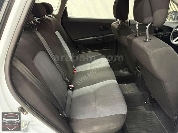 SYR MOTORS'TAN, TEMİZ KULLANILMIŞ DİZEL OTOMATİK KİA CEED SW