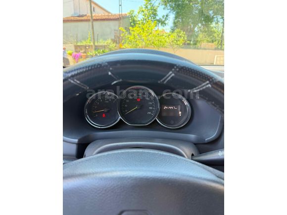 Sahibinden Renault Symbol 1.5 dCi Joy 2015 Model  240.000 km Beyaz