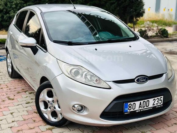 Sahibinden Ford Fiesta 1.4 Titanium 2011 Model 