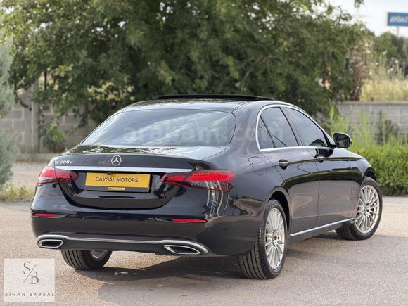 'BAYSAL MOTORS' 2022 ÇIKIŞ DOLULAR DOLUSU E200d