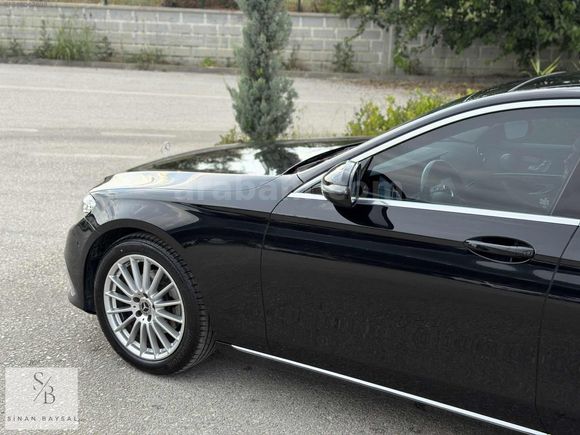 'BAYSAL MOTORS' 2022 ÇIKIŞ DOLULAR DOLUSU E200d
