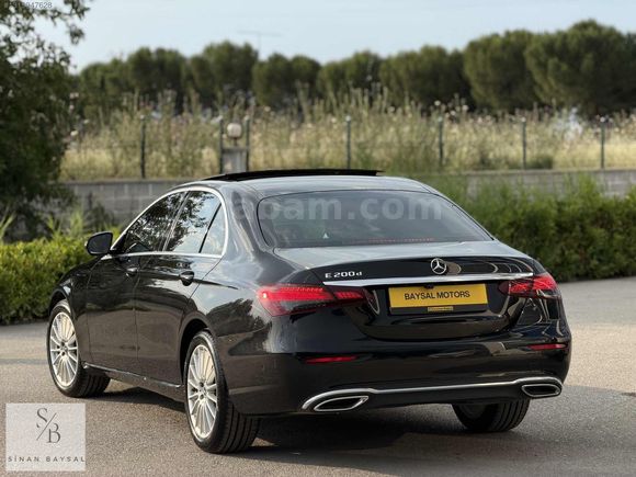 'BAYSAL MOTORS' 2022 ÇIKIŞ DOLULAR DOLUSU E200d