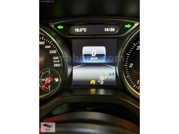 2018 MERCEDES-BENZ CLA 180d AMG HATASIZ 2 BOYA K.KART TAKSİT
