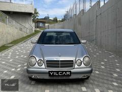 YIL CAR'dan 1996 E 200 W210 CLASSİC DEĞİŞENSİZ+EL GAZI+K.ISITMA