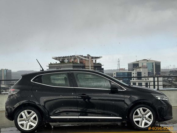 YKTCAR AUTOGROSS'DAN 2024 CLIO EVOLUTION BOYASIZ