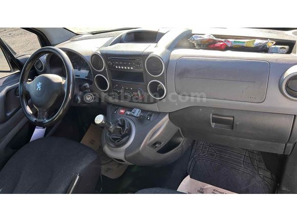 Sahibinden Peugeot Partner 1.6 HDI Comfort 2010 Model  257.000 km Gri