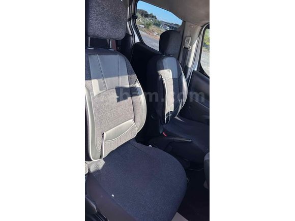 Sahibinden Peugeot Partner 1.6 HDI Comfort 2010 Model  257.000 km Gri