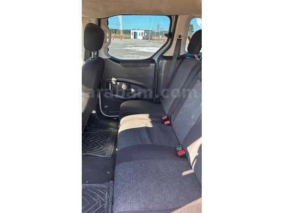 Sahibinden Peugeot Partner 1.6 HDI Comfort 2010 Model  257.000 km Gri