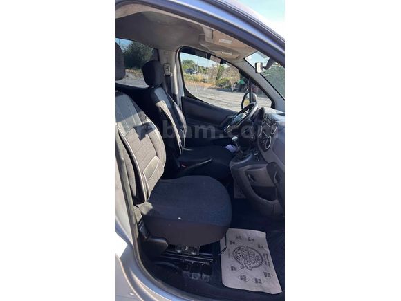 Sahibinden Peugeot Partner 1.6 HDI Comfort 2010 Model  257.000 km Gri