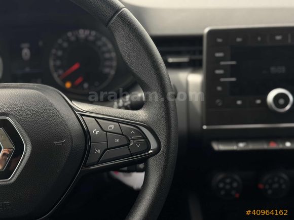YKTCAR AUTOGROSS'DAN 2023 CLIO JOY 1.0 SCE HATASIZ BOYASIZ