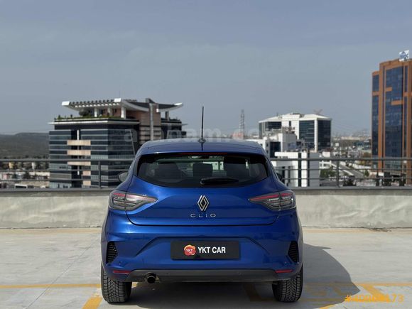 YKTCAR AUTOGROSS'DAN 2023 CLIO EVOLUTION HATASIZ BOYASIZ