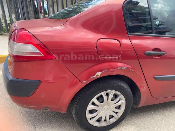Galeriden Renault Megane 1.4 Authentique 2004 Model İstanbul