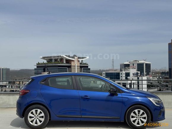 YKTCAR AUTOGROSS'DAN 2023 CLIO JOY 1.0 TCE