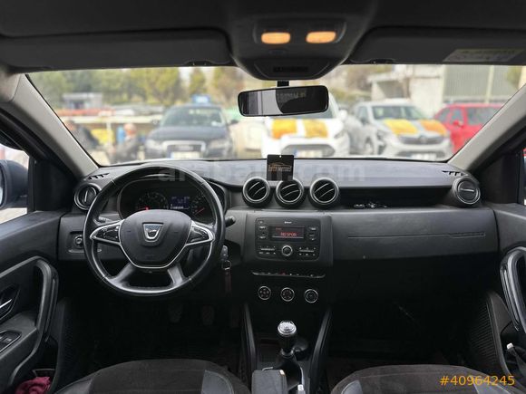 DEĞİŞENSİZ DÜŞÜK KM 4X4 BAKIMLI DUSTER