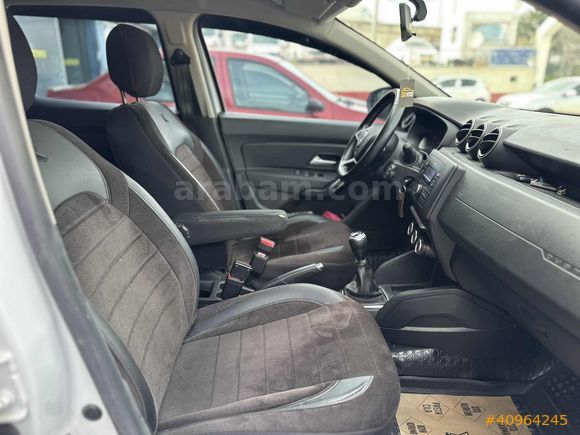 DEĞİŞENSİZ DÜŞÜK KM 4X4 BAKIMLI DUSTER