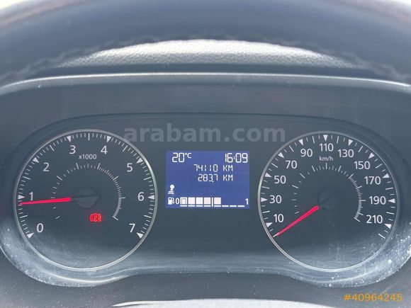 DEĞİŞENSİZ DÜŞÜK KM 4X4 BAKIMLI DUSTER