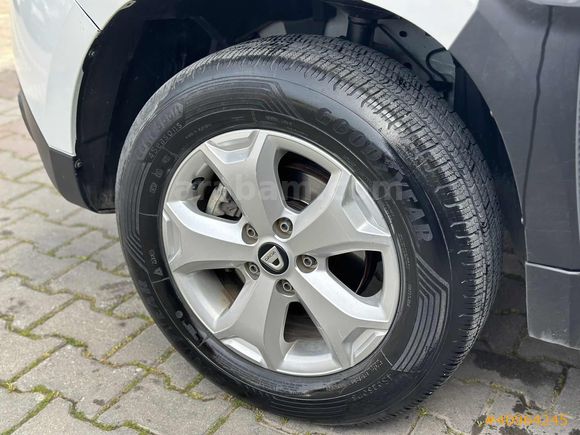 DEĞİŞENSİZ DÜŞÜK KM 4X4 BAKIMLI DUSTER