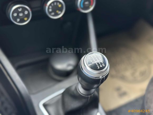 DEĞİŞENSİZ DÜŞÜK KM 4X4 BAKIMLI DUSTER