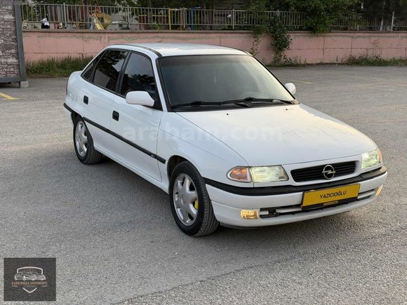 YAZICIOĞLUN'dan HATASIZ OPEL ASTRA GLS