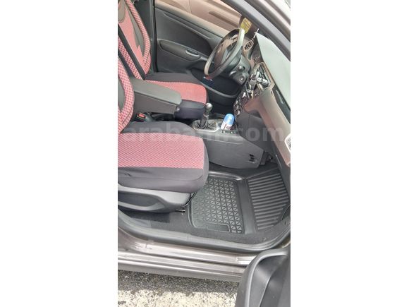 2018 ARALIK trafik cikisli 1,6,hp102 ful orjinal