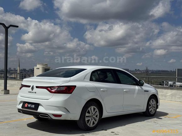 YKTCAR AUTOGROSS'DAN MEGANE JOY 61.500 KM'DE